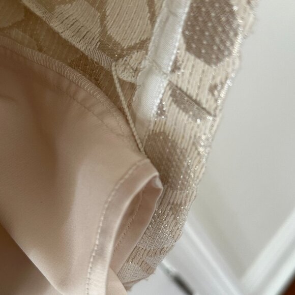 WHBM Champagne Metallic Diamond Jacquard Sheath Dress Sz 2 - Picture 8 of 11